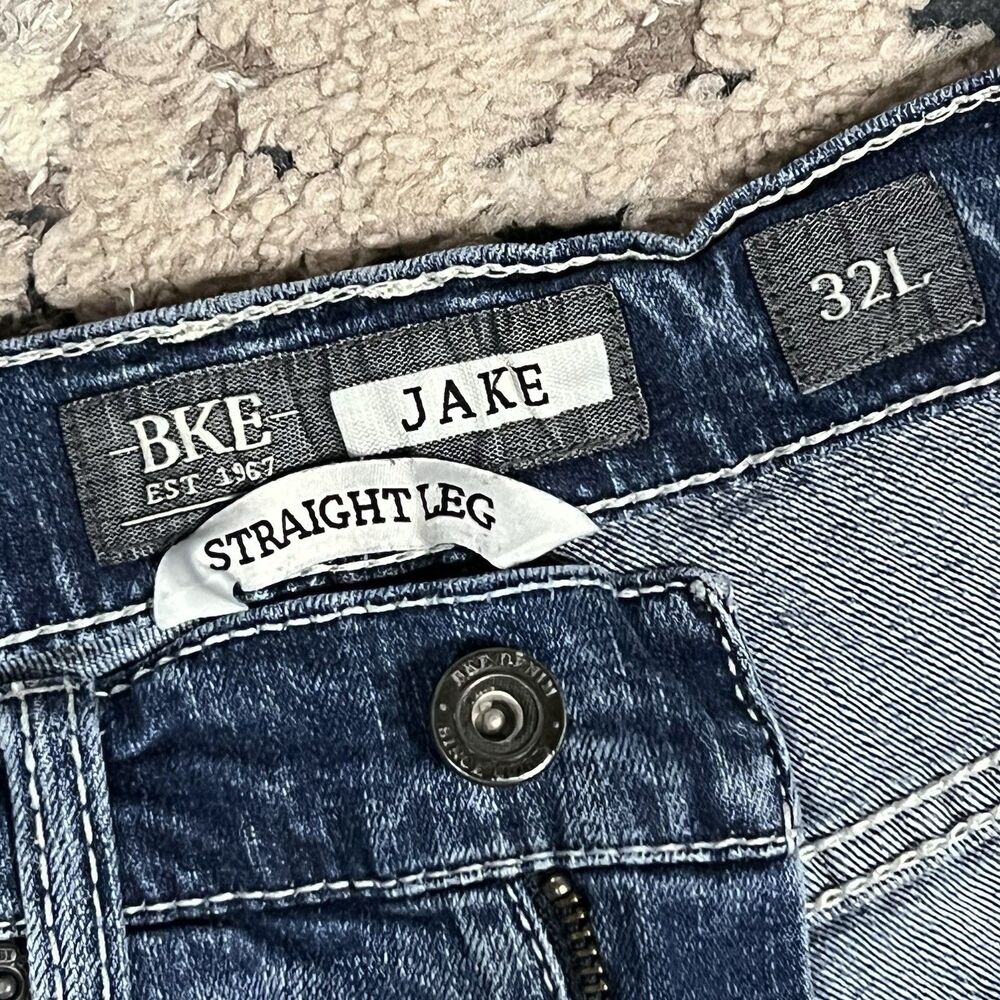BKE Jake Straight Leg Jeans Mens 32Lx33 Blue Whiskered Stretch Denim Buckle - Picture 5 of 12